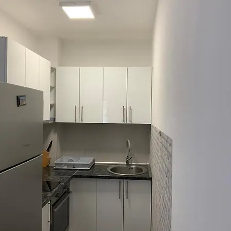 Stan U Centru Prijedora Izdavanje Apartamento Prijedor