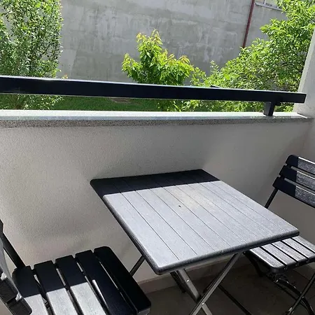 Stan U Centru Prijedora Izdavanje